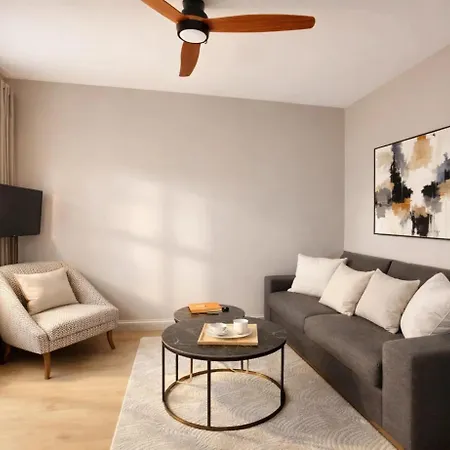 Apartment Cosy - Eiffel Tower & Invalides